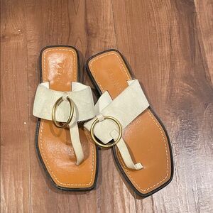 Frame Denim Cream Leather Ring-Accent Square-Toe Thong Sandals